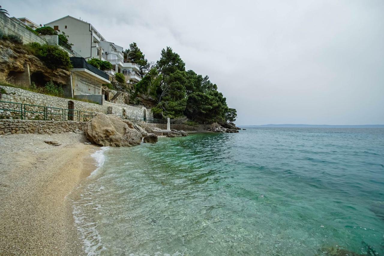 Sea Paradise Brela Exterior photo